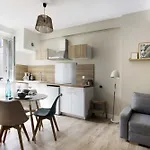 Apartment Cozy Au Centre-ville